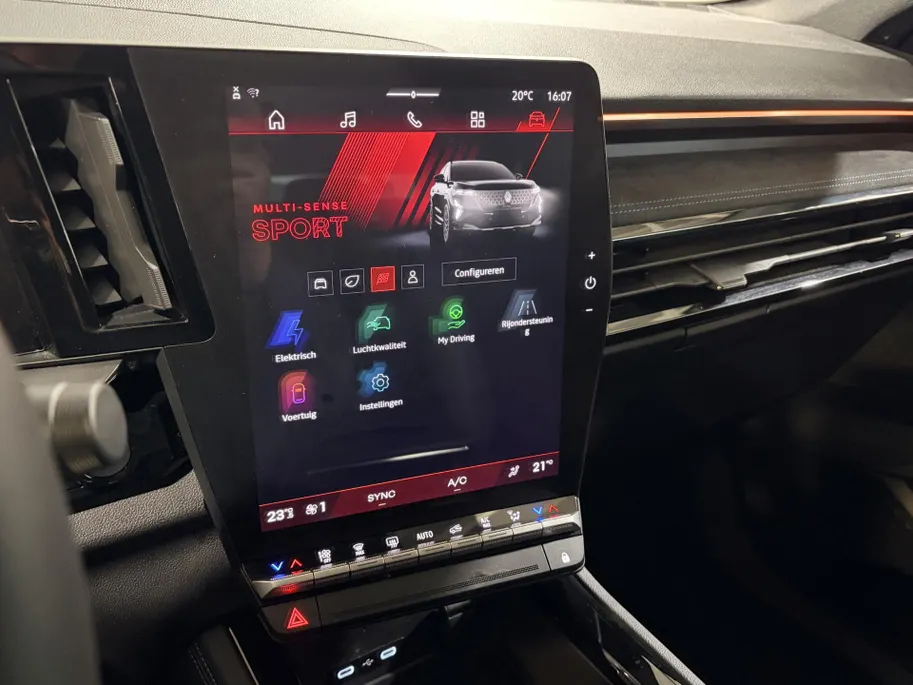 Renault Espace 200PK E-Tech Full Hybrid Esprit Alpine 7p. AT | Navi | Camera | Climate Control | Adaptive Cruise Control | Apple CarPlay/Android Auto | Digital Cockpit | Lichtmetalen Velgen | Licht & Regen Sensor |