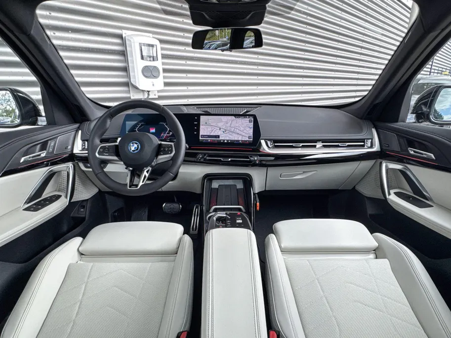BMW iX1 eDrive20 67 kWh M Sport Edition