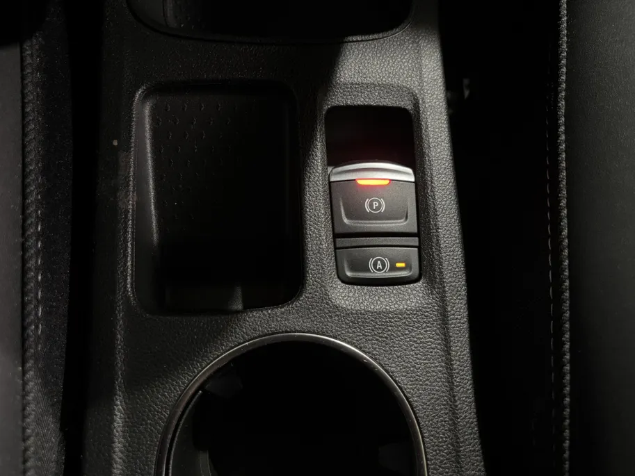 Renault Captur 160PK E-Tech Full Hybrid Esprit Alpine Automaat | DEMO | Sidebars | Adaptive Cruise Control | Camera | Digital Cockpit | Apple CarPlay/Android Auto | Climate Control | Parkeersensoren | Lichtmetalen Velgen |