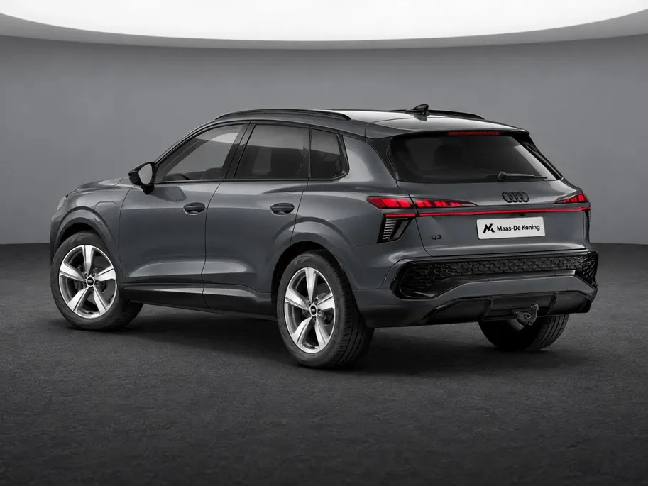 Audi Q3 e-hybrid S edition 272 PK · Tech plus · Glazen panoramadak · Trekhaak elek. wegklapbaar