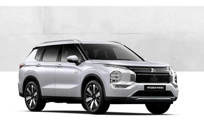 Mitsubishi Outlander 2.4 PHEV Instyle € 5.000 euro korting | 8 jaar garantie| Snel leverbaar | Totaalprijs op is op. MY26