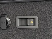 Škoda Kodiaq 1.5 TSI 204pk DSG PHEV Sportline Business · Panoramadak · Wegklapbare Trekhaak · Camera · Stoelverwarming · Eek. Voorstoel · 19'' Inch · Garantie t/m 01-07-2030 of 100.000km