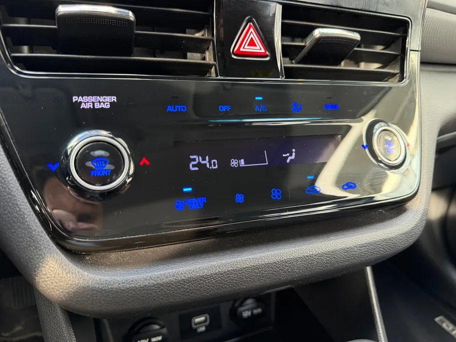 Hyundai IONIQ 1.6 GDi Hybrid i-Motion | Nette auto | Dealer onderhouden | Achteruitrijcamera | Apple CarPlay & Android Auto | Climate control |