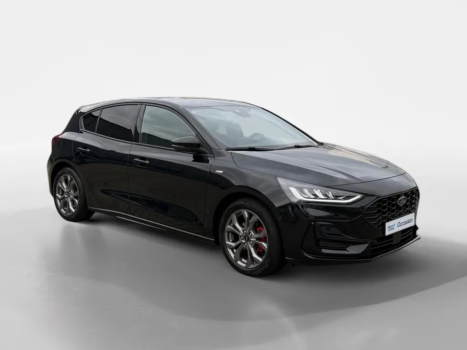 Ford Focus 1.0 EcoBoost Hybrid ST Line Style | Dealer onderhouden | NL auto | Winter pack | Cruise control | Parkeersensoren voor en achter | Achteruitrijcamera | Draadloos opladen mobiel | Apple carplay & Android auto | Keyless entry | Privacy glas | Bovag garantie