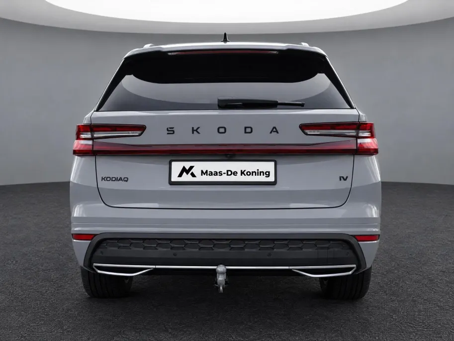 Škoda Kodiaq Sportline Business 1.5 TSI PHEV 150kW / 204K DSG | Trekhaak wegklapbaar | Herwaardering | Uit voorraad leverbaar!