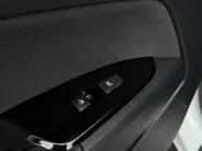 Kia Sportage 1.6 T-GDi Hybrid GT-PlusLine | Apple Carplay/ Android Auto | Navigatiesysteem | Licht + Regensensor | Stoelverwarming + Stoelkoeling | Stuurverwarming | Elektrisch Verstelbare Voorstoelen | Geheugen op Bestuurdersstoel | Elektrisch Schuif / Kanteldak | El