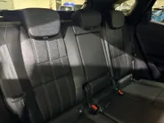Renault Austral 200PK E-Tech Full Hybrid Techno Automaat | Camera | Parkeersensoren | Climate Control | Cruise Control | Apple CarPlay/Android Auto | Full LED | Licht & Regen Sensor | Lichtmetalen Velgen |