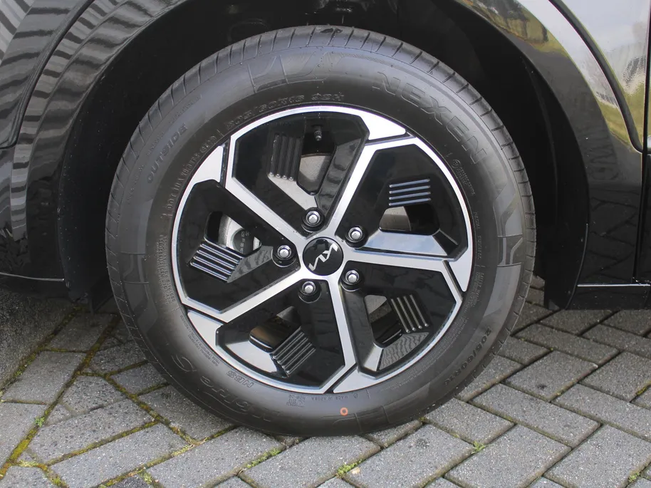 Kia Niro 1.6 GDi Hybrid DynamicLine | Camera | Cruise adapt. | Clima | 16' LM | Navi | Keyless | Apple Carplay/Android Auto |
