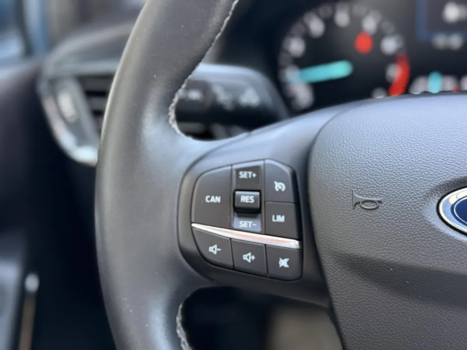 Ford Fiesta 1.0 EcoBoost Active X PANORAMA DAK I WINTER PACK I B&O SOUNDSYSTEM I PARKEERSENSOREN I APPLE CARPLAY / ANDROID AUTO I