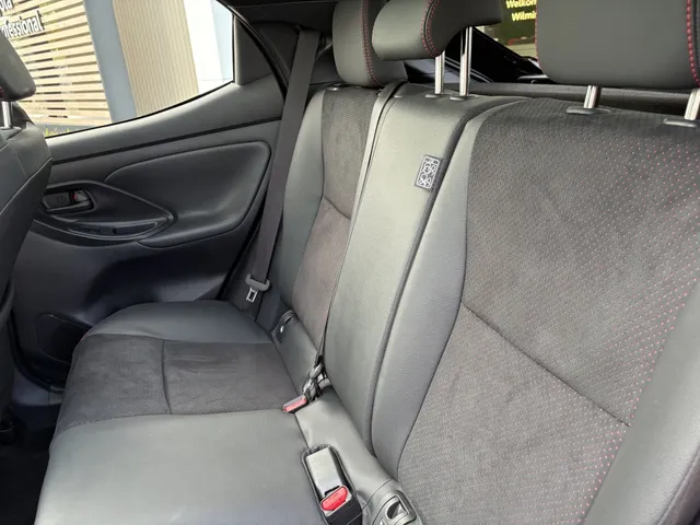 Toyota Yaris 1.5 Hybrid GR Sport | Panoramadak | JBL