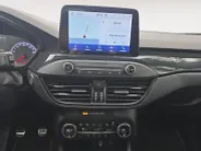 Ford Focus Wagon 2.3 EcoBoost ST-3 |  Performance Pack | Panoramadak | Trekhaak | Winter Pack | Achteruitrijcamera | Adapt. Cruise Control | 12 maanden garantie! |