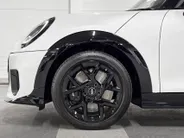 MINI Cooper 5-deurs Cooper C John Cooper Works S