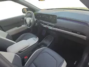 Kia EV3 GT-PlusLine 81.4 kWh | Schuif- kanteldak | Harman Kardon audio systeem | Dodehoek camera | Beschikbaar per 30-09-2026 |