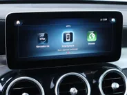 Mercedes-Benz GLC 300e 4MATIC Business Solution AMG l Keyless l Achteruitrij camera l Stoelverwarming