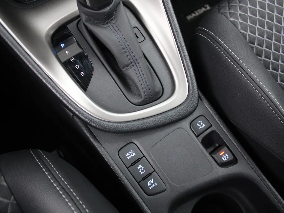 Mazda 2 Hybrid 1.5 Agile | Comfort Pakket | Airco | Apple carplay / Android auto | 15' LM |