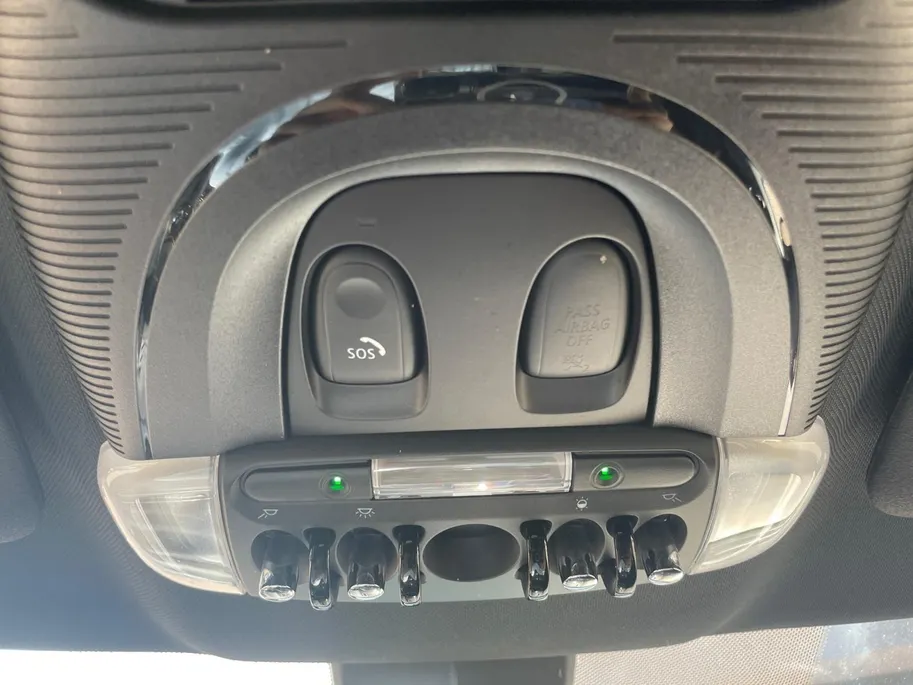 MINI Countryman 1.5 Cooper S E ALL4 Chili *Automaat*Navi+Camera*Winter Pack*Heads Up Display*Elekt. Stoelen*Adapt. Cruise Control*LM. Velgen*Zeer nette auto!