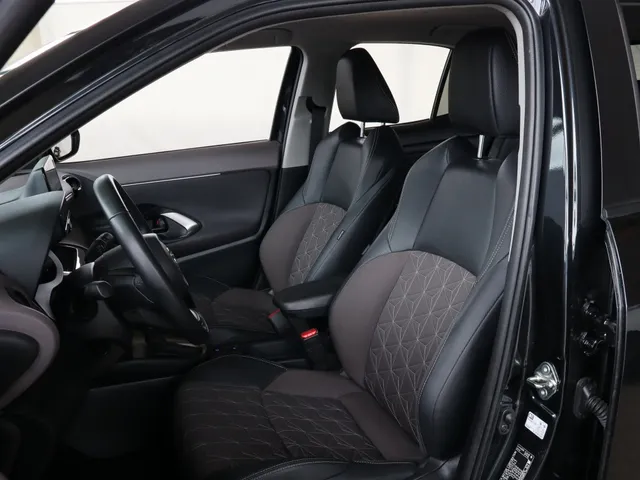 Toyota Yaris Cross 1.5 Hybrid Executive | JBL | Head-Up
