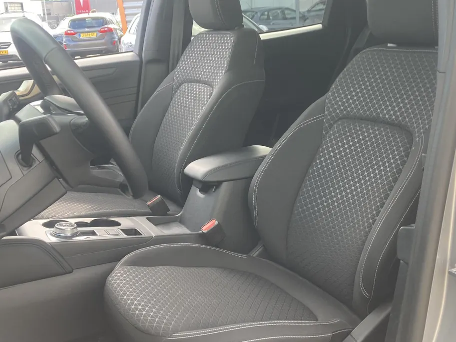Ford Kuga 2.5 PHEV Titanium Elektrisch wegklapbare trekhaak - Winter Pack