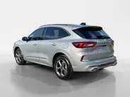Ford Kuga 2.5 PHEV ST-Line | Uit Voorraad Leverbaar!! | Inkl. Trekhaak | 18 inch lichtmetalen velgen | Sportieve 'ST-Line' bodykit | Electrische Voorruit verwarming |