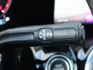 Mercedes-Benz B-Klasse 180 Business Solution AMG l Keyless l Achteruitrij camera l Stoelverwarming