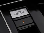 Volkswagen Golf 1.5eTSI/130PK R-Line DSG Volkswagen Golf 1.5eTSI/131PK R-Line DSG · Panoramadak · Apple/Android Car Play · Stoel & Stuurverwarming · Navigatie · LED ·