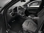 Audi Q3 45 TFSIe 245pk S edition · Trekhaak Wegklapbaar · 360 Camera · Lederen Bekleding · Adaptive Cruise Control · Apple/Android Car Play · Elek. Achterklep · Keyless · 19'' Inch ·