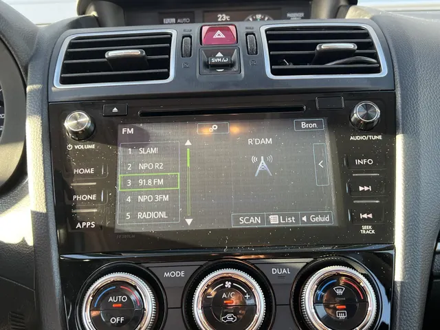 Subaru Forester 2.0 Luxury Automaat | Trekhaak | All Season Banden | Elek. Schuif/Kantel Dak | Adaptieve Cruise Control