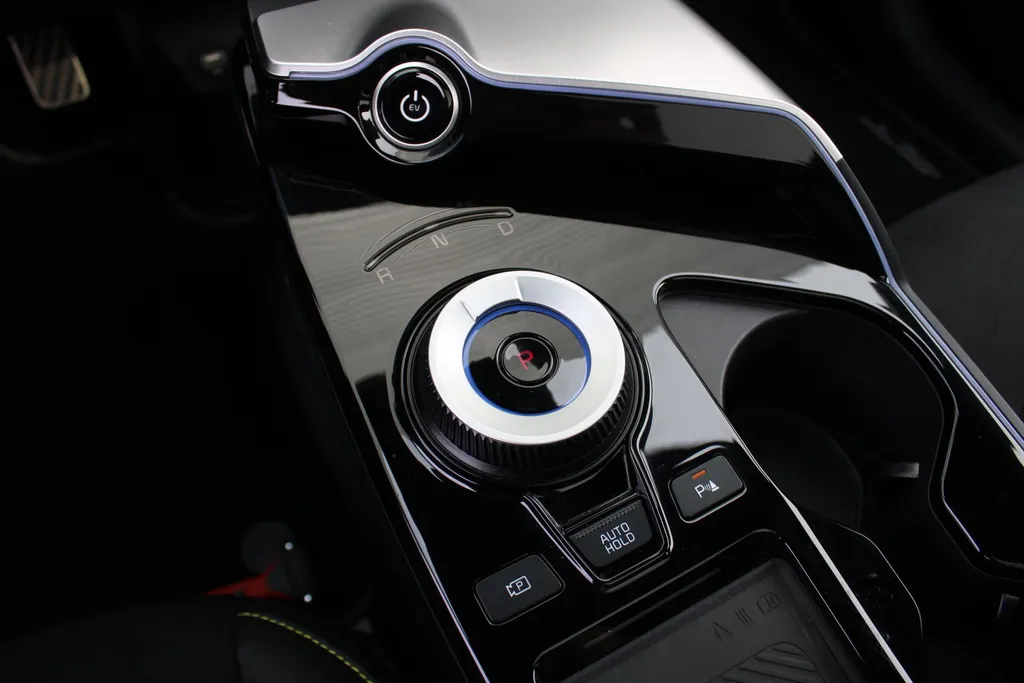 Kia EV6 GT AWD 77.4 kWh | Performance | BTW Auto | Orig. Ned. | 585 PK | Meridian Audio | 17% bijtelling |