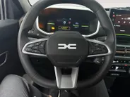Dacia Spring Extreme 65 26.8 kWh AUTOMAAT CAMERA APPLE CARPLAY ANDROID AUTO HOGE INSTAP AIRCO CRUISE CONTROLE PAS 8000KM