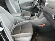 Hyundai Kona 1.6 GDI HEV Fashion | Parkeersensoren achter | Dodehoek sensoren | LM wielen | Climate controle | Adaptive cruise controle | Intelligente sleutel | Navigatie | Bluetooth | Zeer nette auto |
