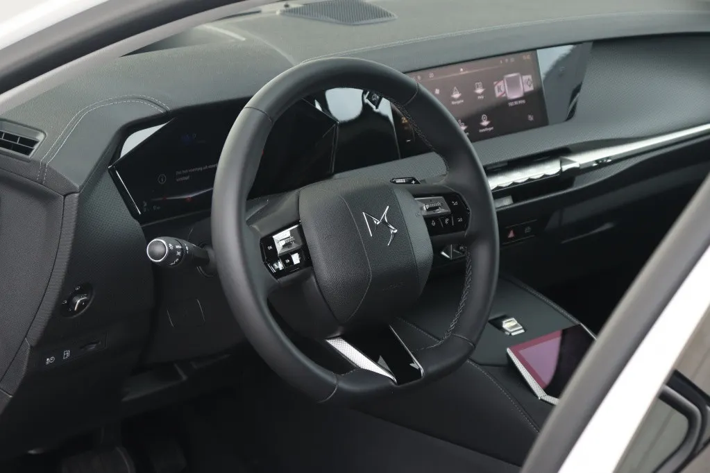 DS DS 4 E-Tense 225 PK Rivoli | Leder | Seat Pack | BTW | 19'