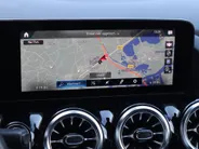 Mercedes-Benz GLA 250 e AMG Line l Keyless l Achteruitrij camera l Stoelverwarming