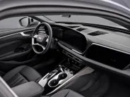 Audi A6 Avant 2.0 e-hybrid Quattro 299pk S edition Competition · 360 Camera · Inklap. Trekhaak · Bang & Olufsen Sound · Head-Up display · Dodehoeksensor · Garantie t/m 09-09-2030 of 100.000km