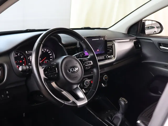 Kia Stonic 1.0 T-GDi MHEV DynamicPlusLine