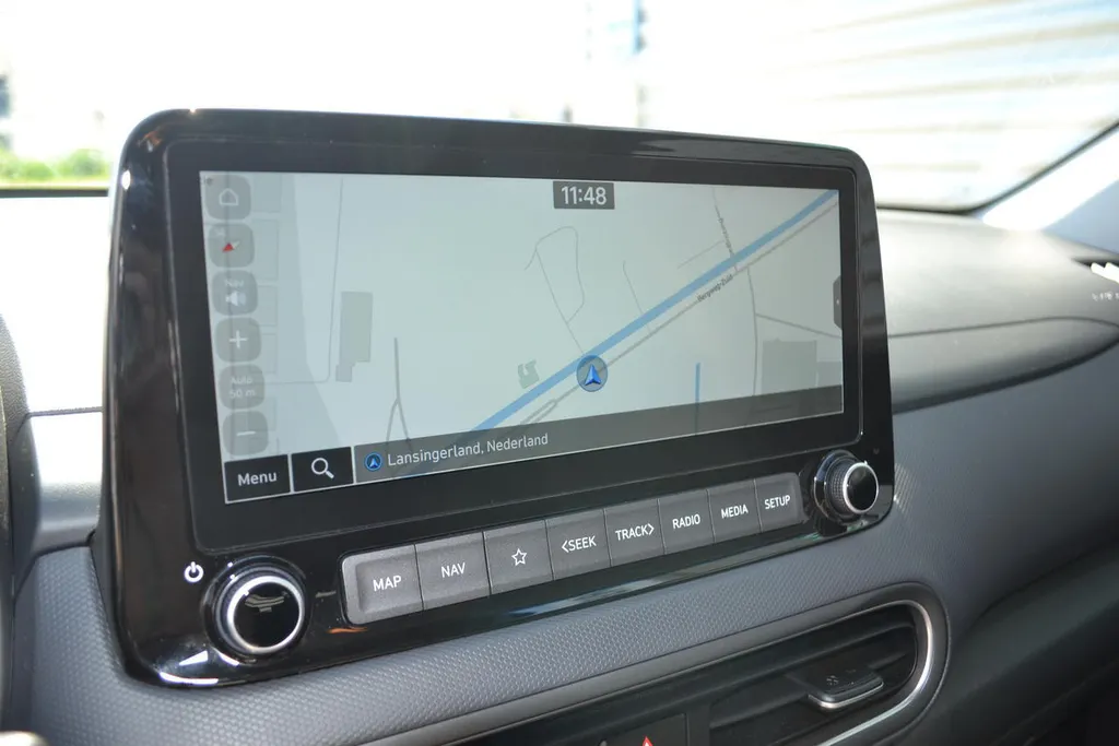 Hyundai Kona 1.6 GDI HEV FASHION|TREKHAAK|NAVI|CARPLAY|HEA