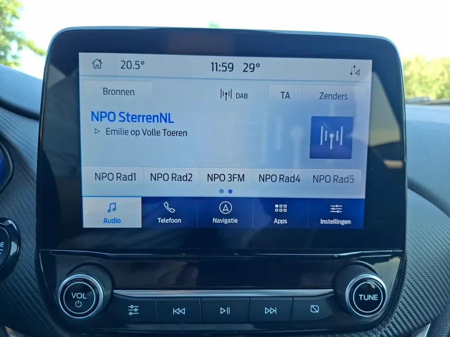 Ford Puma 1.0 EcoBoost Hybrid ST-Line X First Edition | Winterpack | Driver Assistancepack | Matrix Ledkoplampen | 18' Lichtmetaal | Adaptive Cruisecontrol | Camera | Climate Control | Dodehoekdetectie |