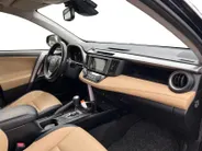 Toyota RAV4 2.5 Hybrid AWD Executive Business | Elektrische achterklep | Schuifdak | Lederen interieur | Trekhaak | 1.650 kg trekgewicht |