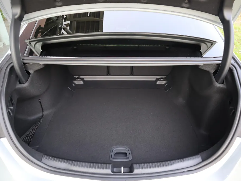 Mercedes-Benz C-Klasse 180 Business Solution AMG