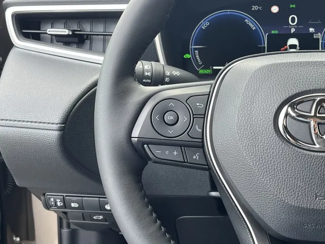 Toyota Corolla Cross Hybrid 140 Dynamic | All Seasons