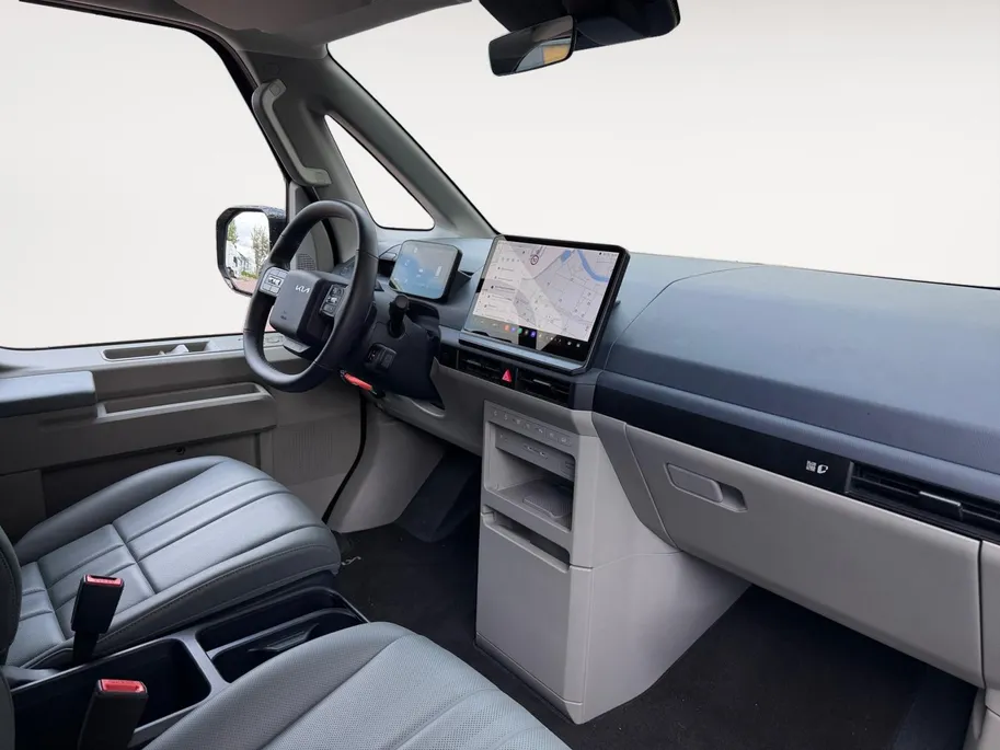 Kia PV5 Passenger Elite Executive 71.2 kWh Full options | Elektrische schuifdeuren en kofferklep | Leder interieur | Stoelvewarming + verkoeling | Achterbank verwarmbaar |