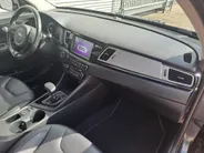Kia Niro 1.6 GDi Hybrid ExecutiveLine Leer | Automaat | Trekhaak | Navi | Camera | Voorstoelen verwarmd |  stuur verwarmd | Cruise control adaptief