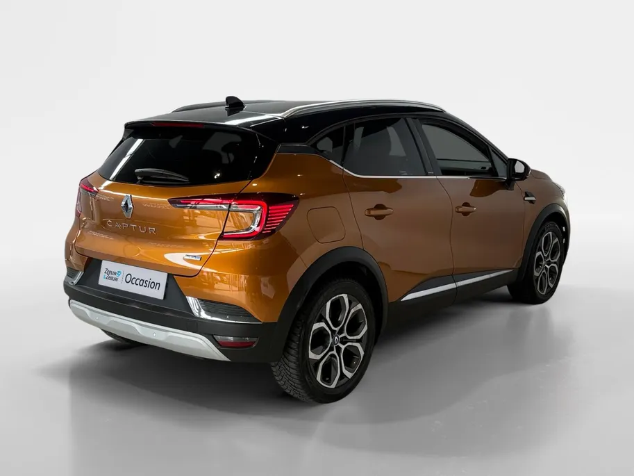 Renault Captur 1.6 E-Tech Plug-in Hybrid 160 Business *Aut*Navi+Camera*Climate*Stoel Verw.*Sportieve Auto!