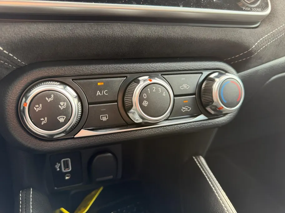 Nissan Micra 1.0 IG-T N-Sport | Zeer compleet | Achteruitrijcamera | Apple CarPlay & Anrdoid Auto | Cruise & Climate control | Keyless Entry |