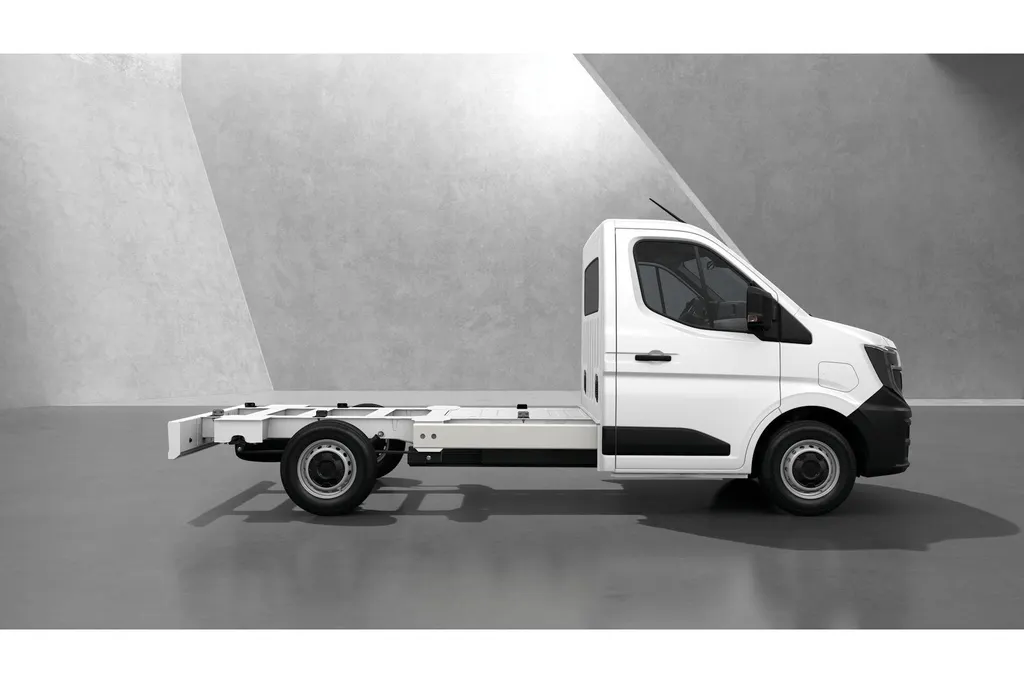 Renault Master E-Tech T35 L2H1 Advance long range 87 kWh Nu met € 10.978,- Zeeuw en Zeeuw voorraadkorting // 5 jaar fabrieksgarantie .