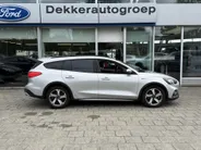 Ford Focus Wagon 1.0 EcoBoost Active Automaat