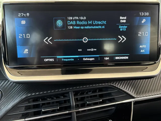 Peugeot 2008 1.2 PureTech Allure Pack