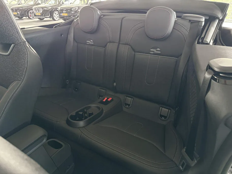 MINI Cooper Cabrio 2.0 Cooper C John Cooper Works XL
