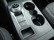 Ford Kuga 2.5 PHEV Titanium | Winterpack | Driver assistancepack | El. Trekhaak | Climate control | 17' Lichtmetaal | Apple Carplay&Andorid Auto | Camera | Nieuw te bestellen |