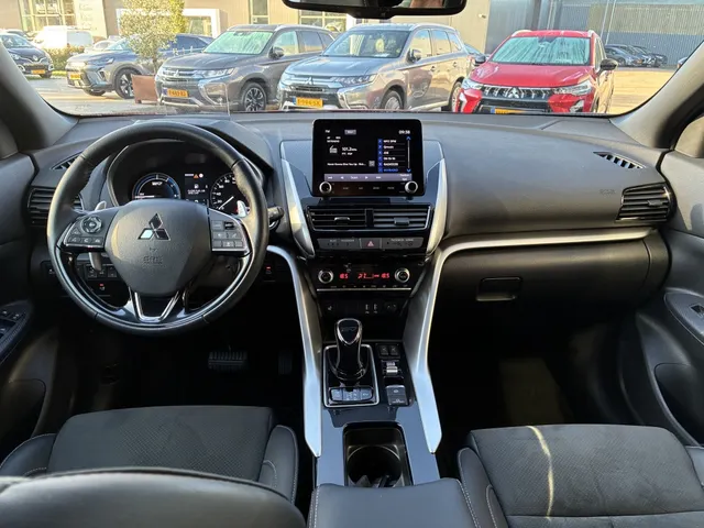 Mitsubishi Eclipse Cross 2.4 PHEV First Ed.