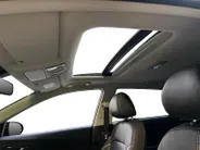 Kia e-Niro ExecutiveLine 64 kWh | Warmtepomp | Trekhaak Afneembaar + 13-Polige Stekker | Elektrisch verstelbare Voorstoelen | Bestuurdersstoel + Geheugen | Elektrisch Bedienbaar Schuif / Kanteldak | Stoelverwarming + Stoelkoeling | Stuurverwarming | JBL Geluidsinsta